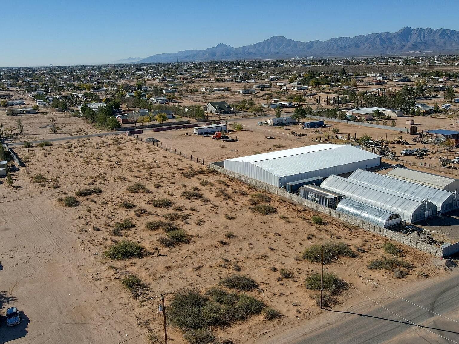 817 Windmill Dr Chaparral, NM 88081 - Thumbnail 4