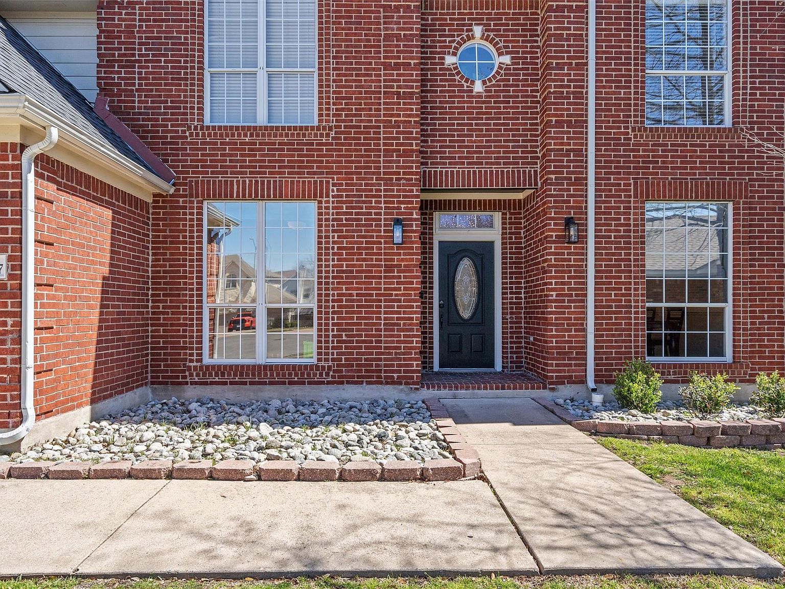 1617 Shady Hillside Pass Round Rock, TX 78665 - Thumbnail 4