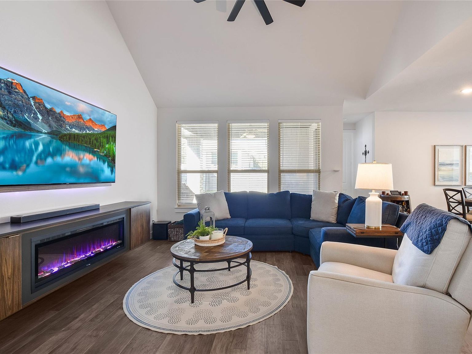 237 Arrowhead Mound Rd Georgetown, TX 78628 - Thumbnail 4