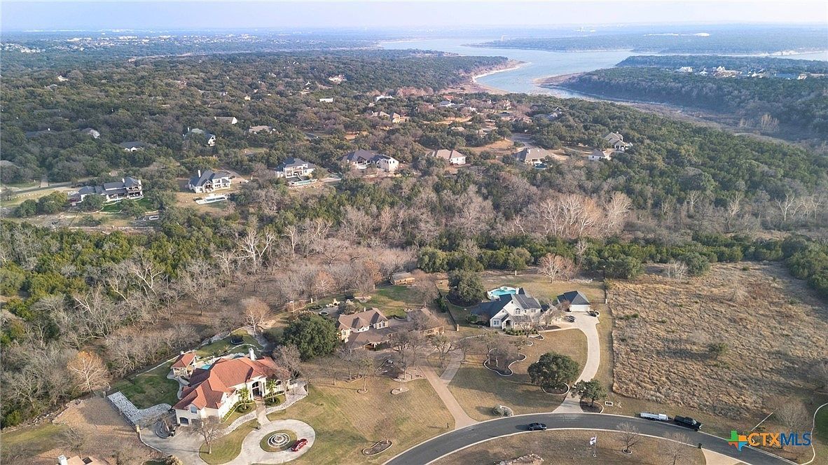 232 Whispering Spring Ln Georgetown, TX 78633 - Thumbnail 4