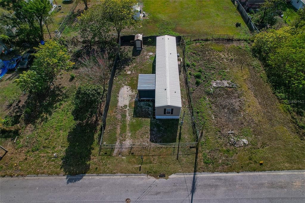 126 2nd St Winter Haven, FL 33880 - Thumbnail 4