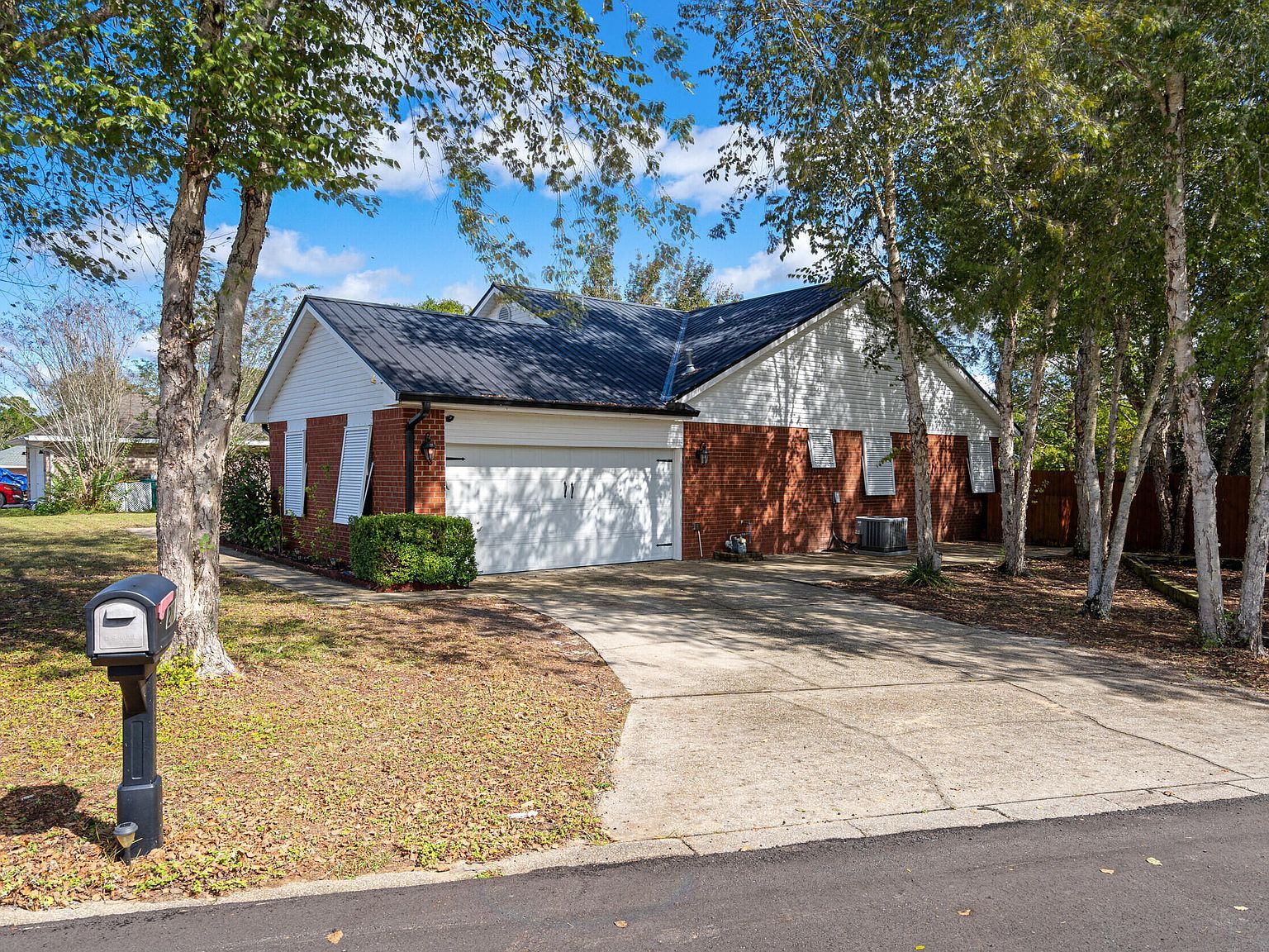 2852 Atoka Trl Crestview, FL 32539 - Thumbnail 4