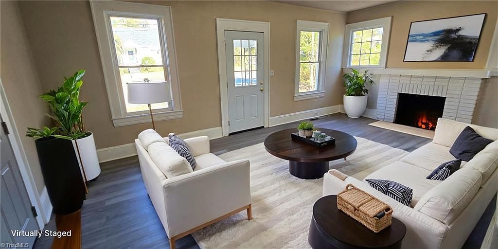 113 Edgeworth St High Point, NC 27262 - Thumbnail 4