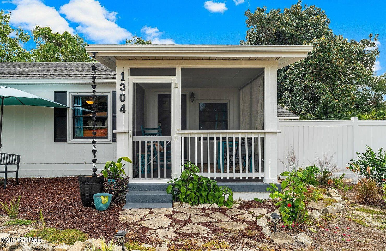 1304 Buena Vista Blvd Panama City, FL 32401 - Thumbnail 4