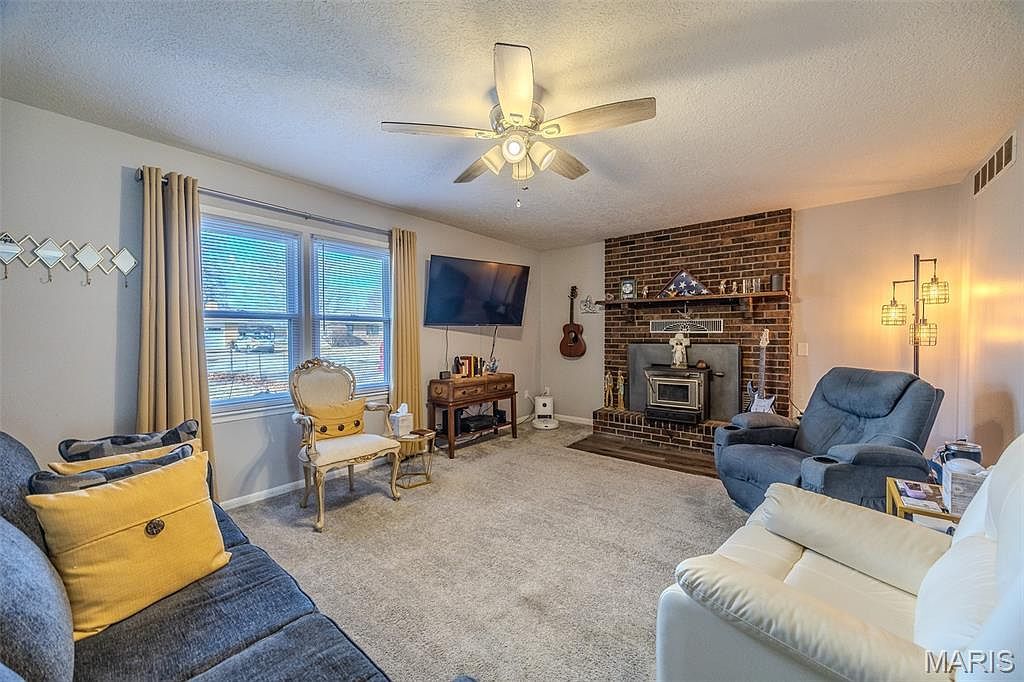 1618 Finn Dr Lebanon, MO 65536 - Thumbnail 4