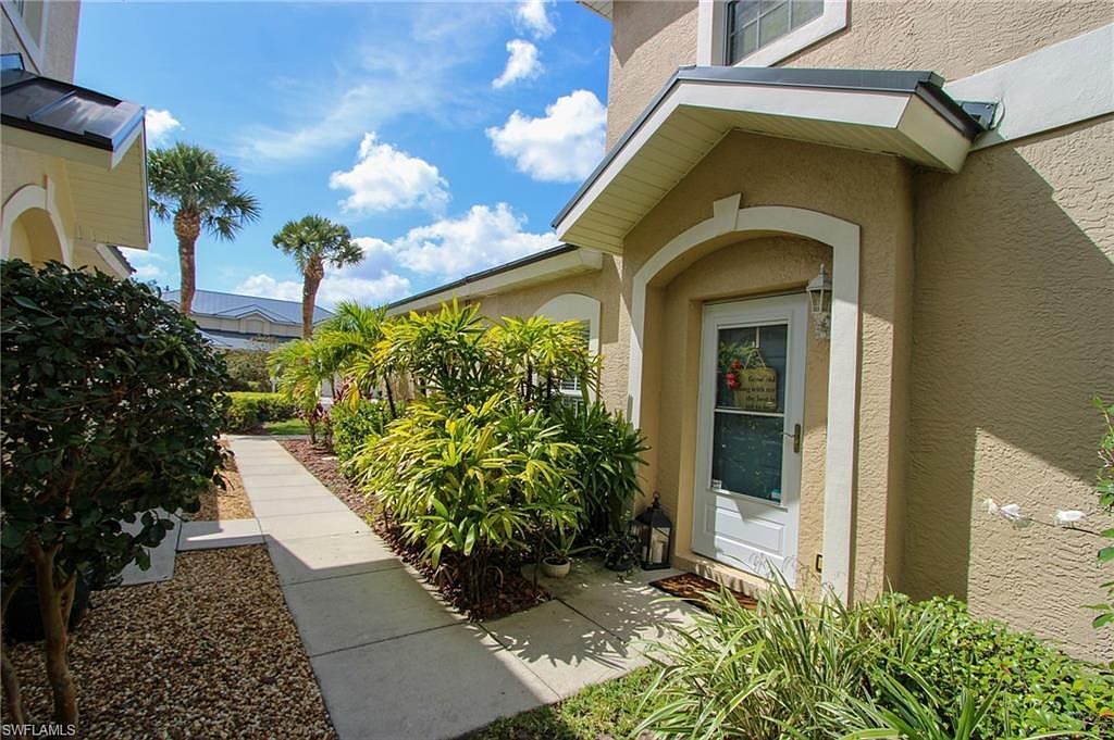 9792 Glen Heron Dr Bonita Springs, FL 34134 - Thumbnail 4