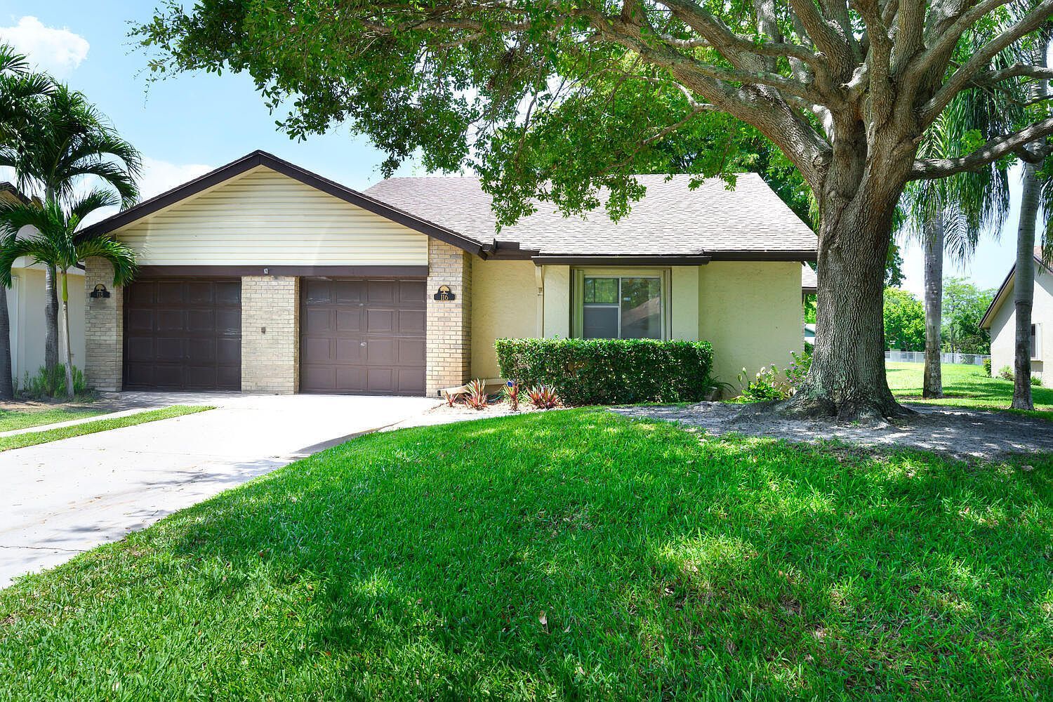 116 Village Walk Dr Royal Palm Beach, FL 33411 - Thumbnail 4