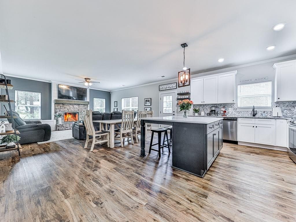 99 Mulberry Cir Jasper, GA 30143 - Thumbnail 4