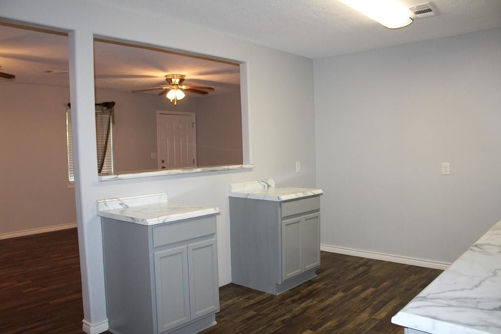 115 Leisure Dr Hemphill, TX 75948 - Thumbnail 4