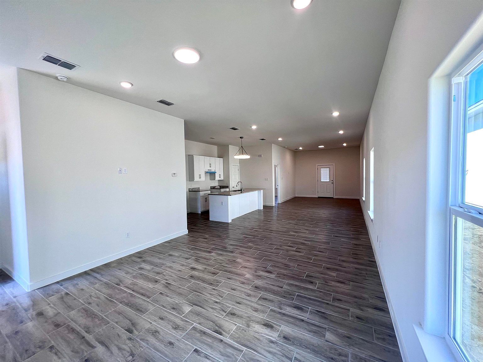 1608 Caoba Dr Laredo, TX 78046 - Thumbnail 4