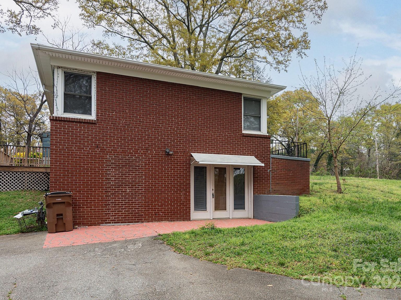 668 Riverside Dr Lincolnton, NC 28092 - Thumbnail 4