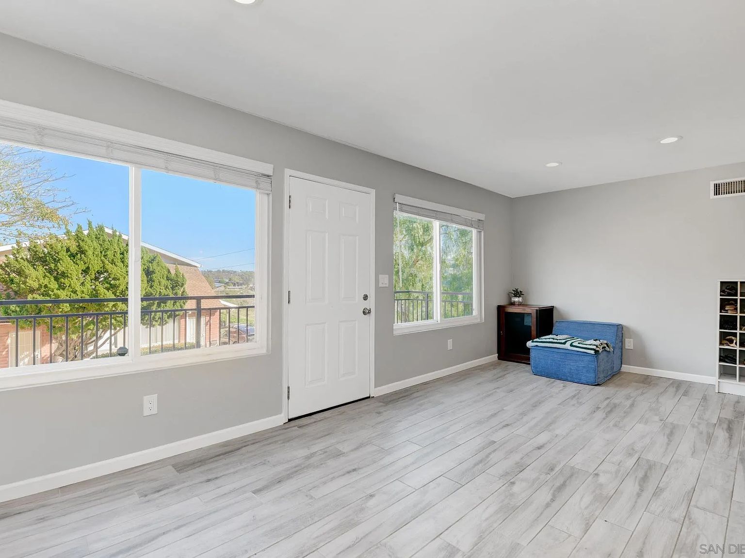 7864 Camino Jonata San Diego, CA 92122 - Thumbnail 4