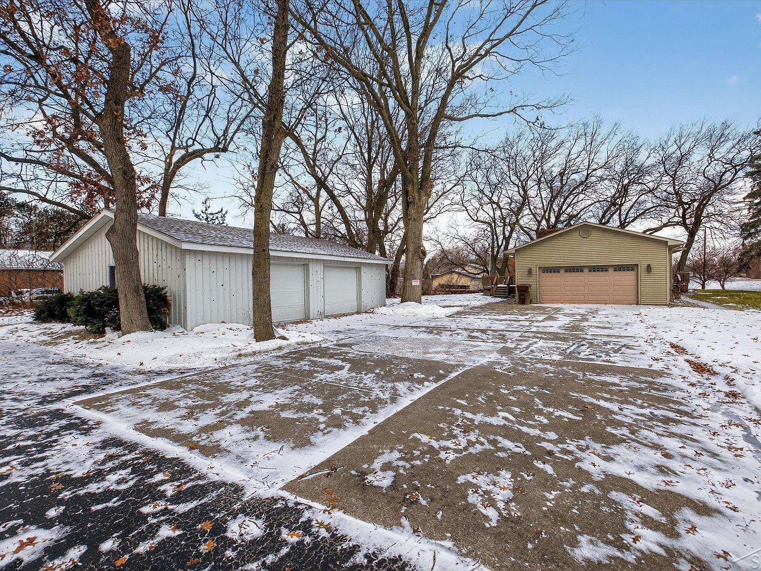 2314 S Huron Rd Kawkawlin, MI 48631 - Thumbnail 4