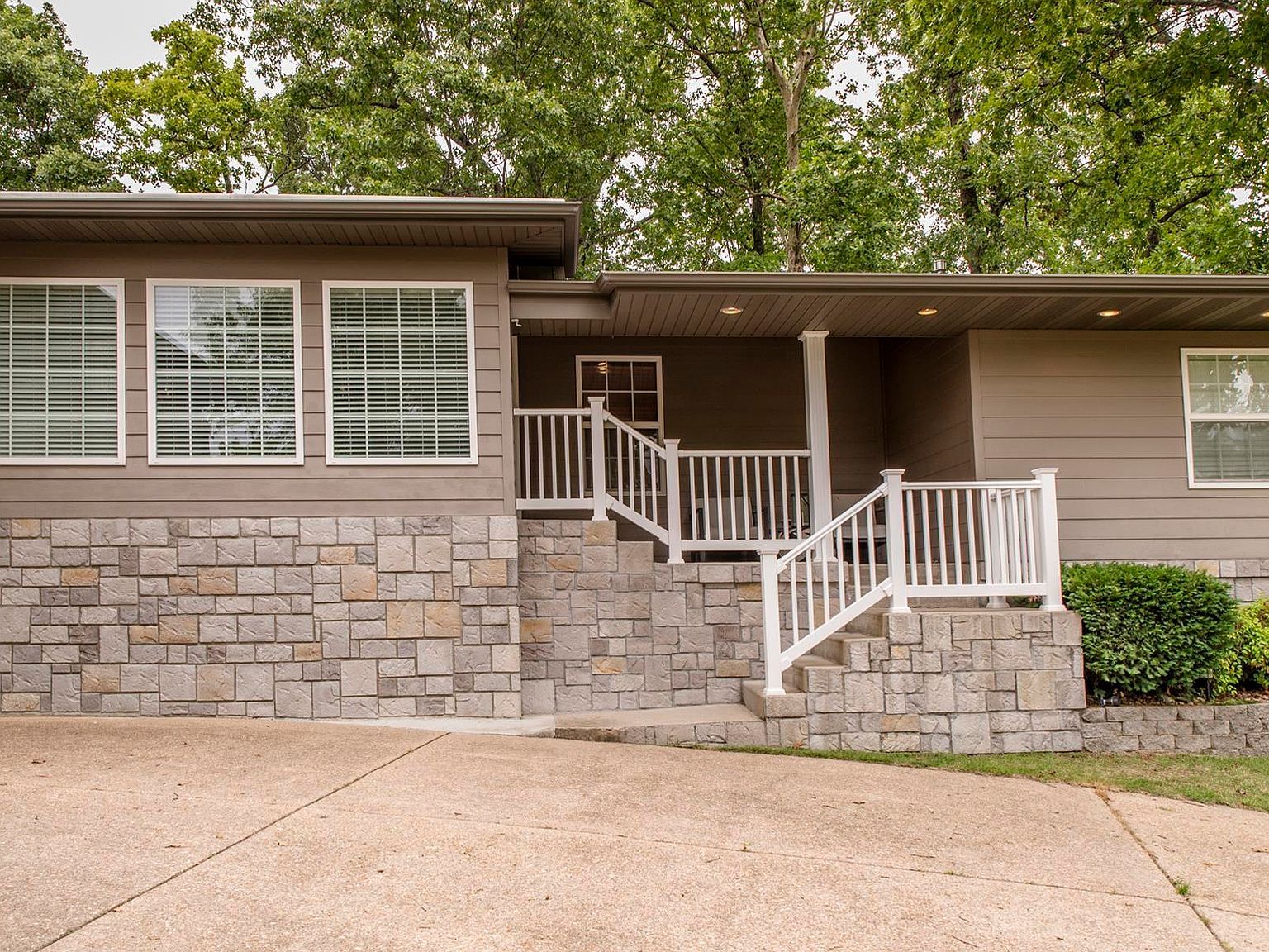 1741 Fairway Dr Mountain Home, AR 72653 - Thumbnail 4