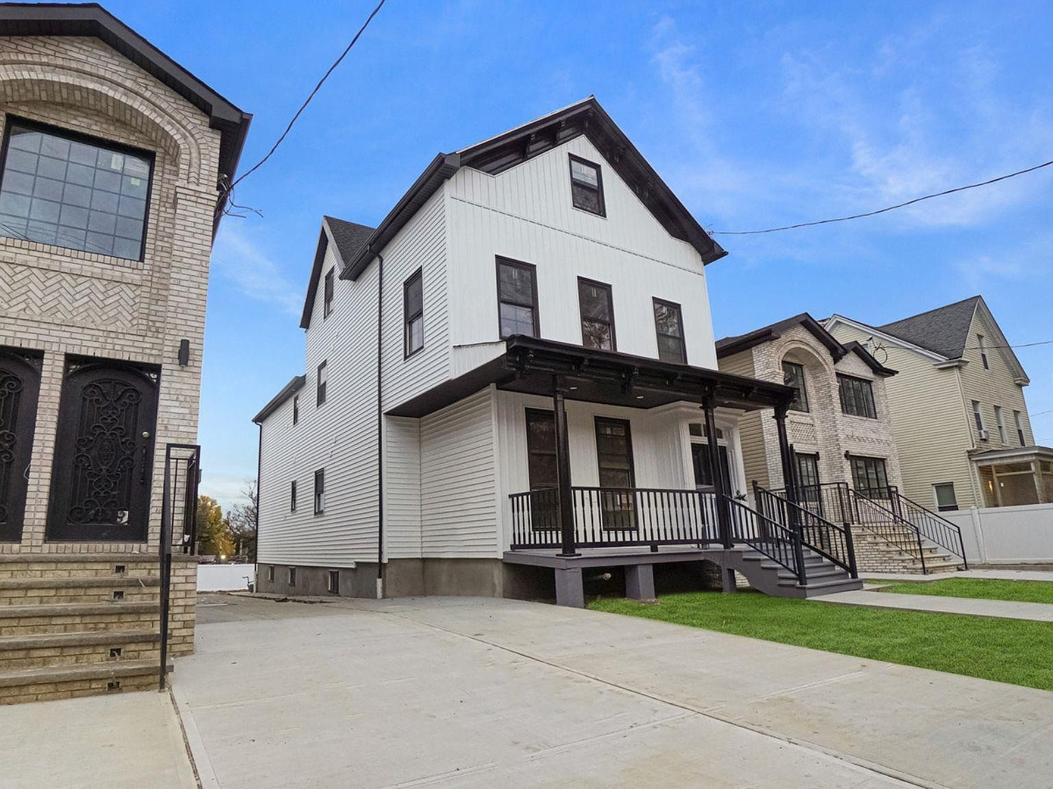 340 E 234th St Bronx, NY 10470 - Thumbnail 4