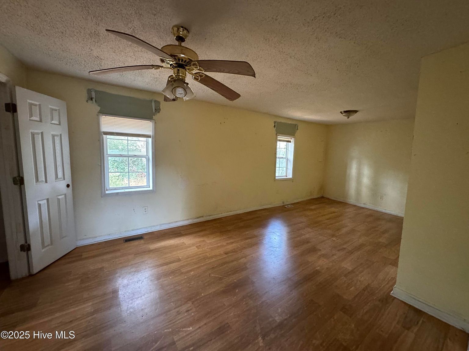 41 Twin Pines Rd Whiteville, NC 28472 - Thumbnail 4