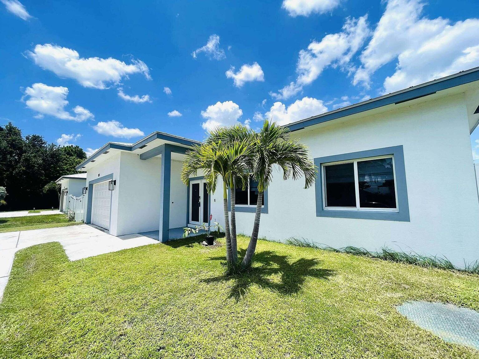 115 SW Oakridge Dr Port Saint Lucie, FL 34984 - Thumbnail 4