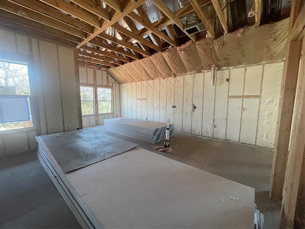 12024 W Rockbed Ln Yukon, OK 73099 - Thumbnail 4