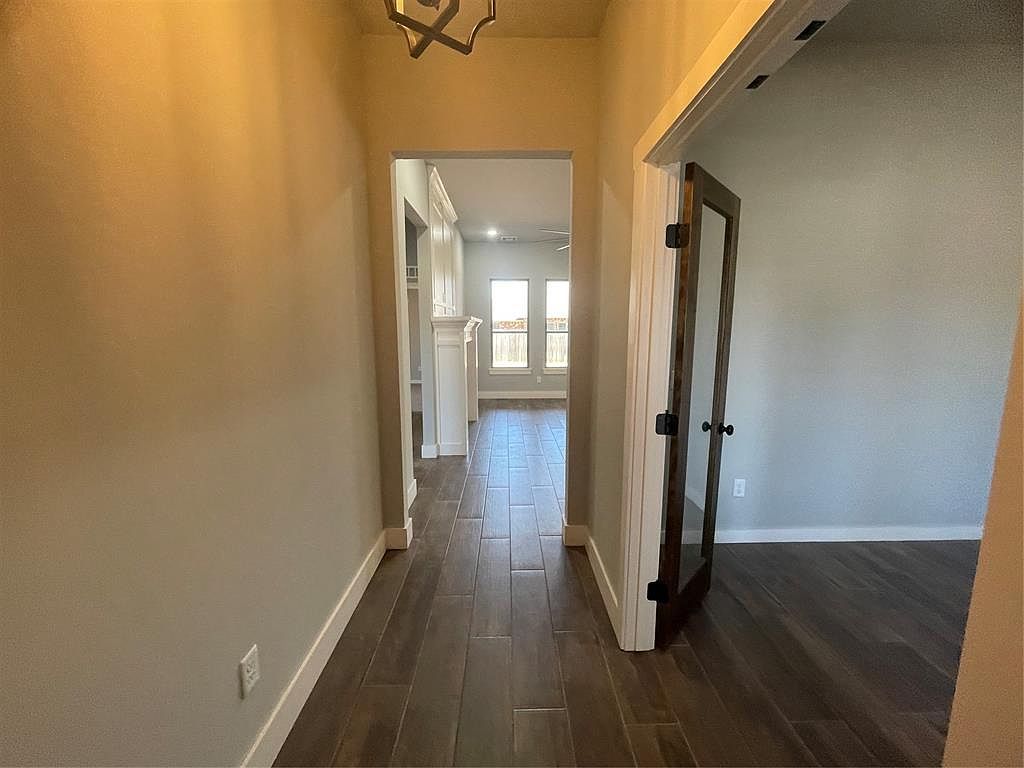 4516 Hambletonian Ln Mustang, OK 73064 - Thumbnail 4