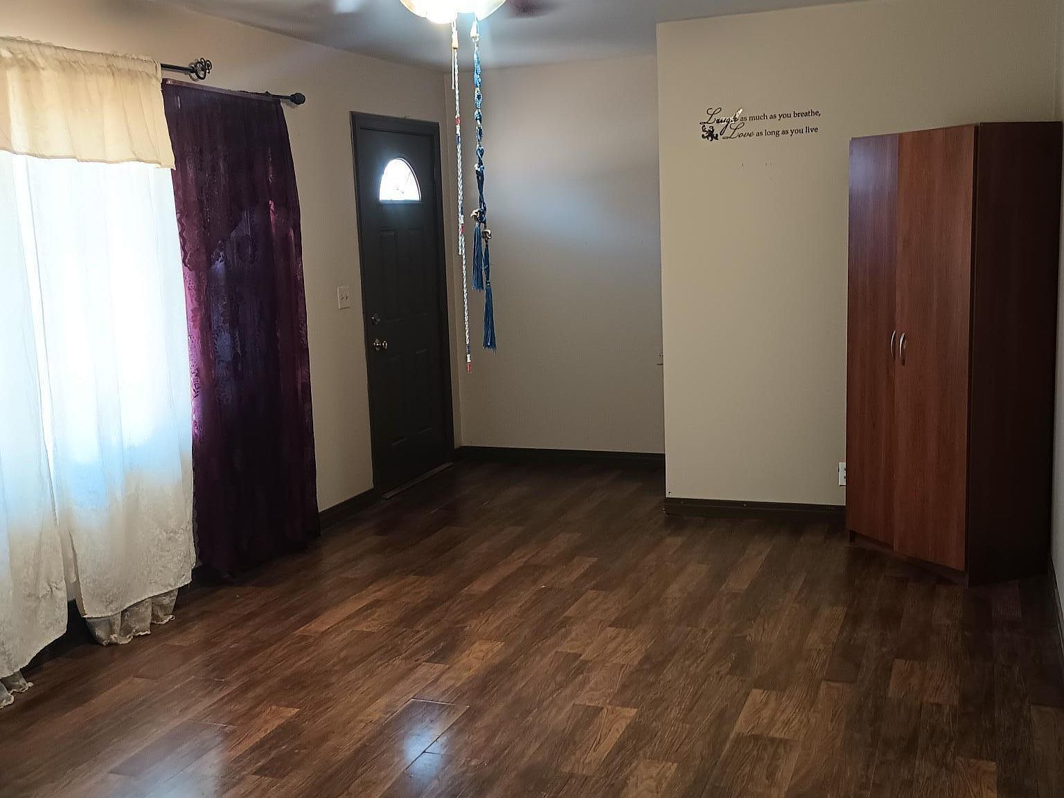 715 S Purdy Ave Lyons, KS 67554 - Thumbnail 4