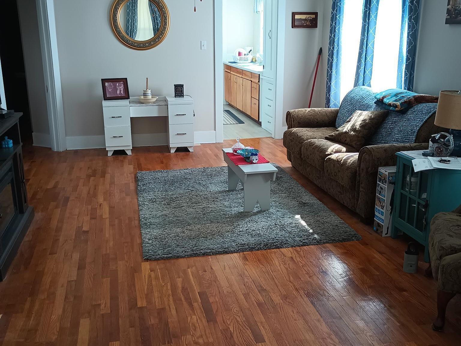 418 S East Ave Lyons, KS 67554 - Thumbnail 4