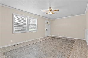 252 S Eastern Ave Gentry, AR 72734 - Thumbnail 4