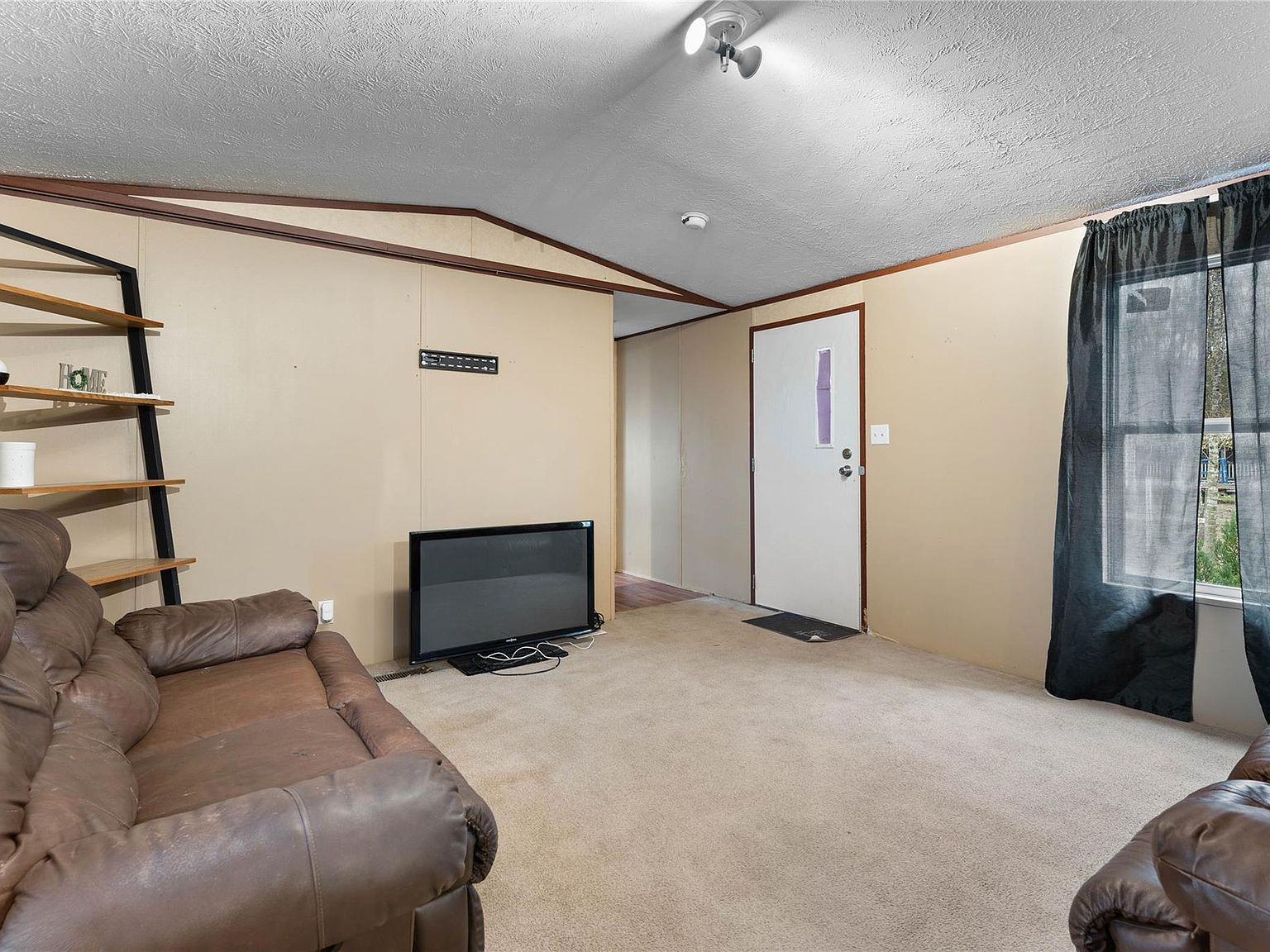 233 County Road 5011 Cleveland, TX 77327 - Thumbnail 4