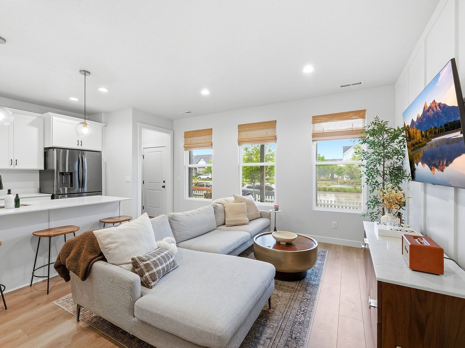 6429 W South Jordan Pkwy South Jordan, UT 84009 - Thumbnail 4
