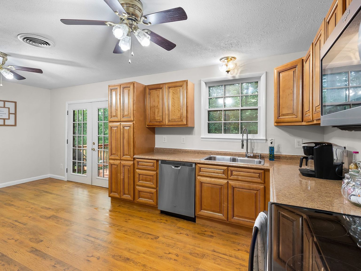 108 Katye Ct Ashland City, TN 37015 - Thumbnail 4