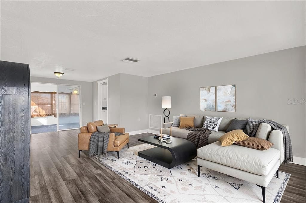 1313 Chancellor Dr Holiday, FL 34690 - Thumbnail 4