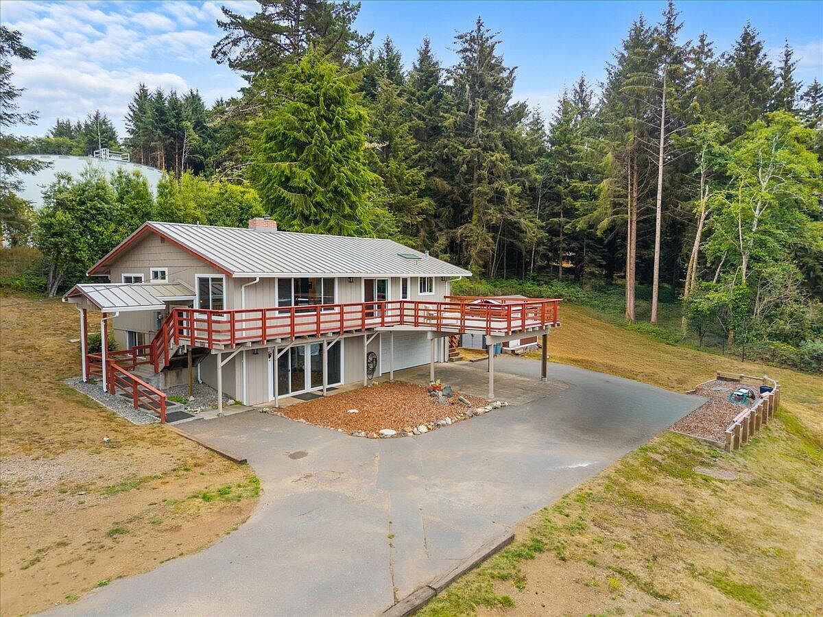 1950 Norton Rd McKinleyville, CA 95519 - Thumbnail 4