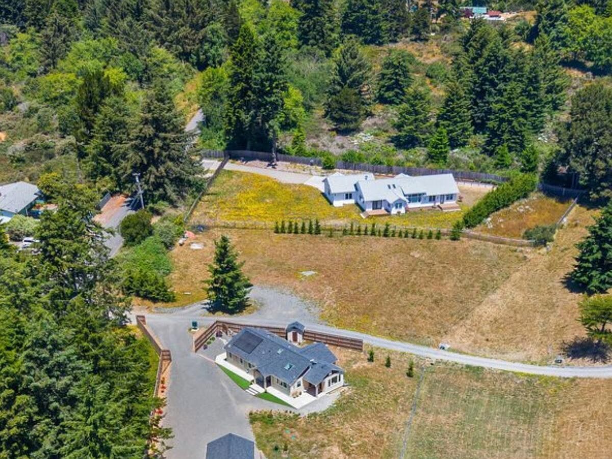 1825 Dixie Ln McKinleyville, CA 95519 - Thumbnail 4