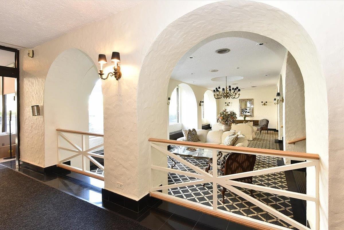 1815 215th St APT 4L Flushing, NY 11360 - Thumbnail 4