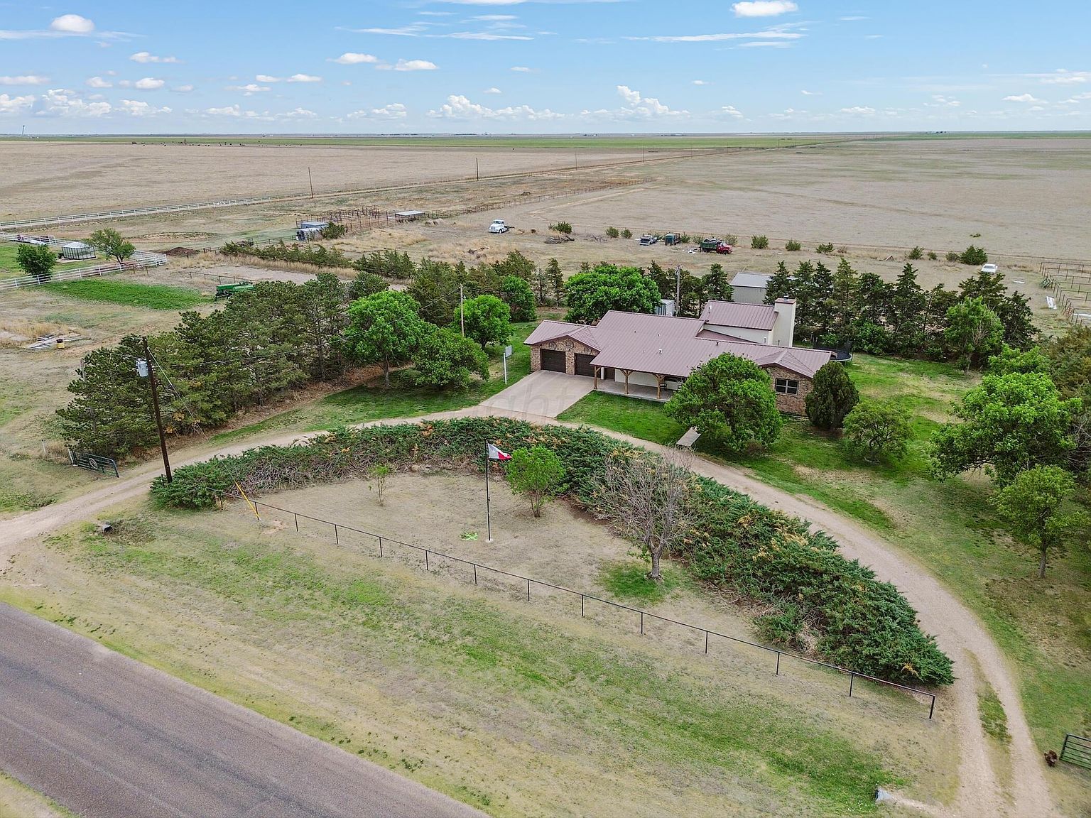 5490 W Road R Dumas, TX 79029 - Thumbnail 4