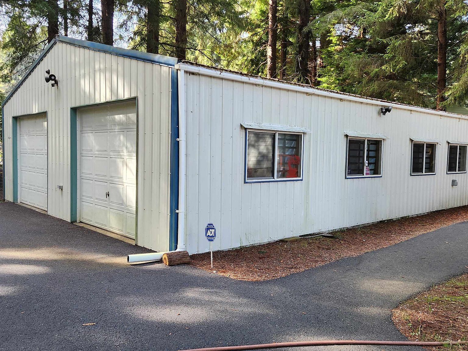 205 Staley Ln Crescent City, CA 95531 - Thumbnail 4