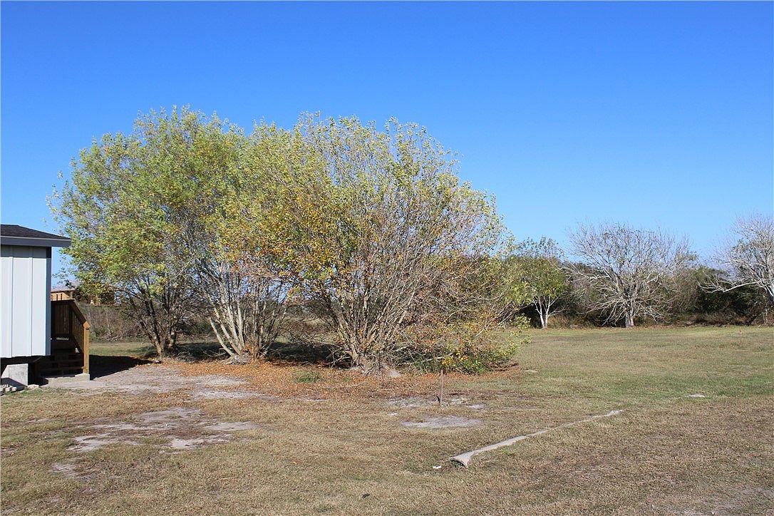 182-183 W Post Oak Ln Rockport, TX 78382 - Thumbnail 4