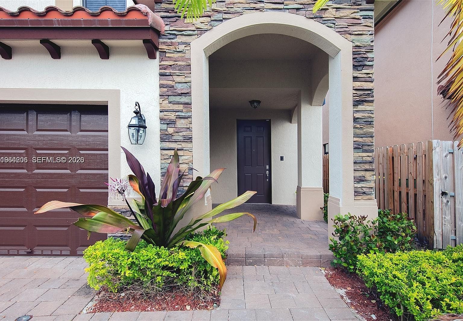 133 NE 23rd Ter Homestead, FL 33033 - Thumbnail 4