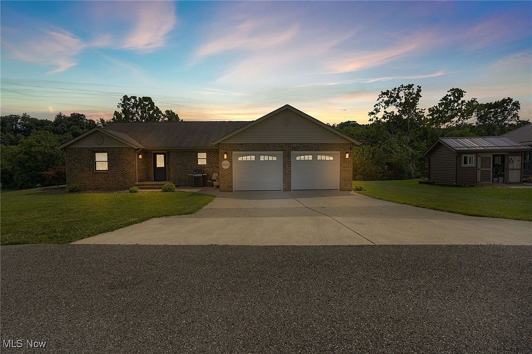 45330 Maple View Cir Caldwell, OH 43724 - Thumbnail 4