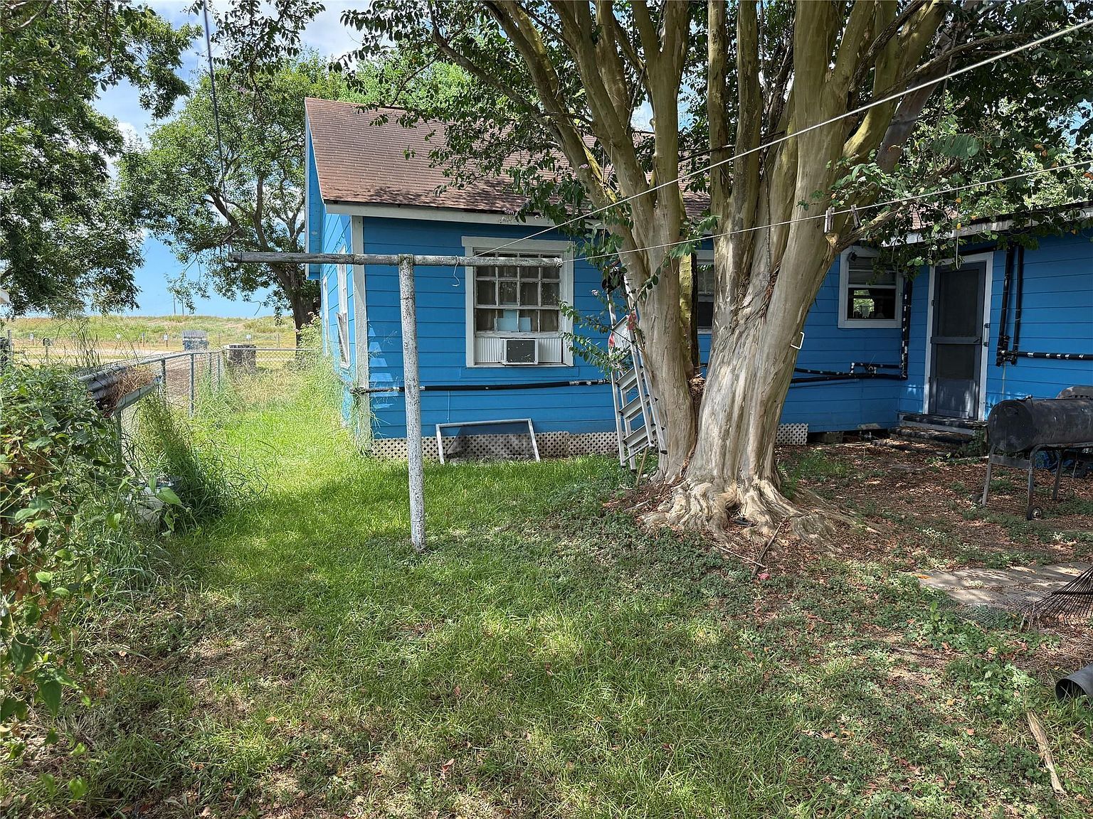 1410 N Gulf Blvd Freeport, TX 77541 - Thumbnail 4