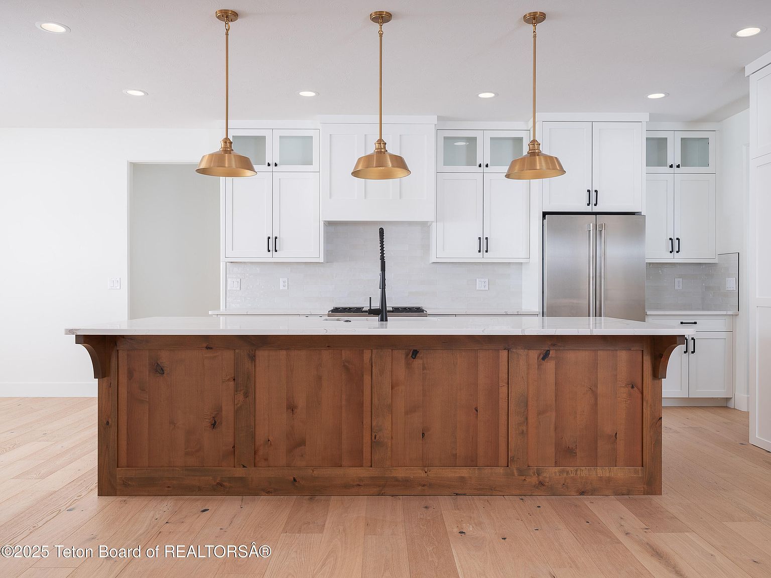 443 Royal Elk Cir Victor, ID 83455 - Thumbnail 4