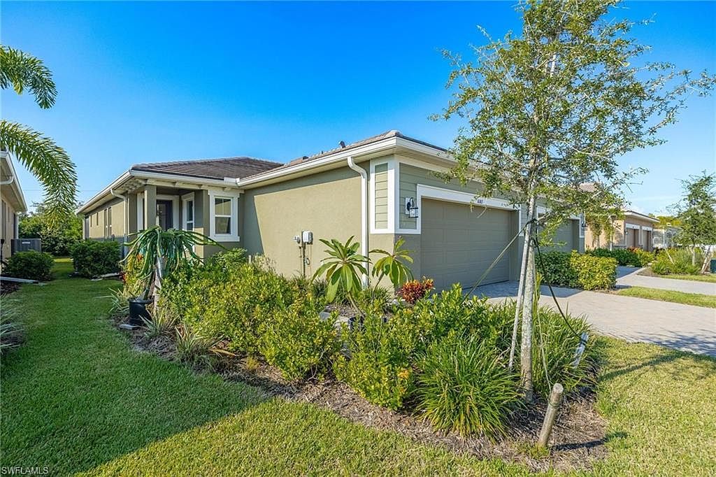 10363 Bonavie Cove Dr Fort Myers, FL 33966 - Thumbnail 4