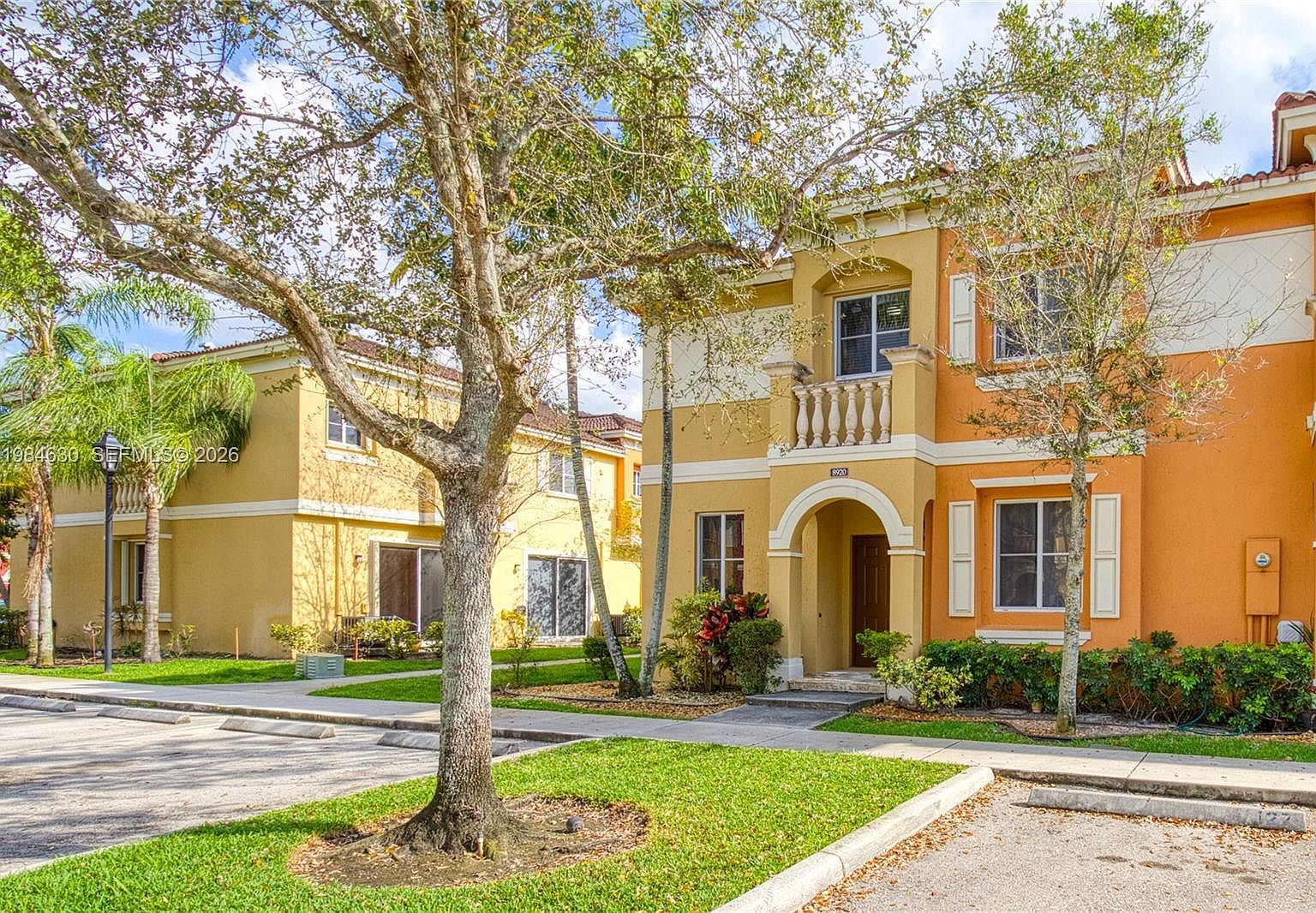 8920 SW 18th St Miramar, FL 33025 - Thumbnail 4