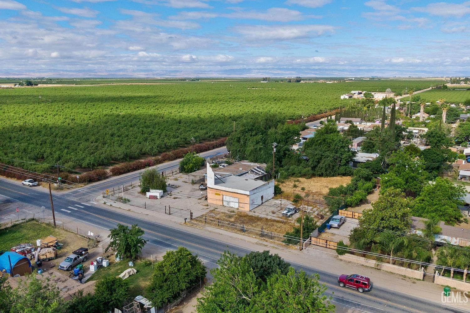 18499 Shafter Ave Shafter, CA 93263 - Thumbnail 4