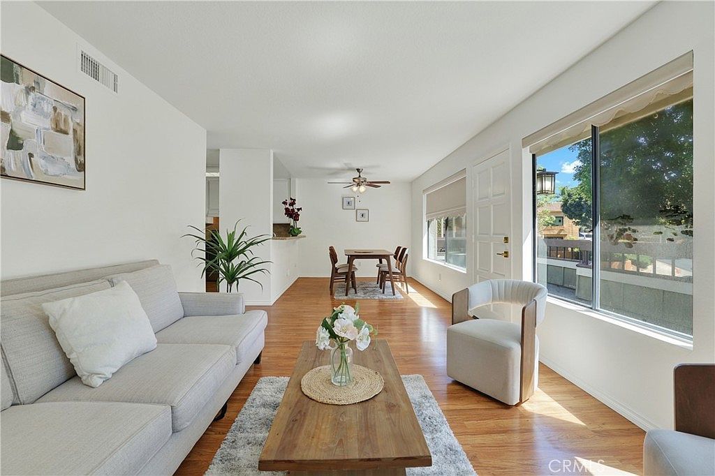 22198 Cedar Pointe Lake Forest, CA 92630 - Thumbnail 4