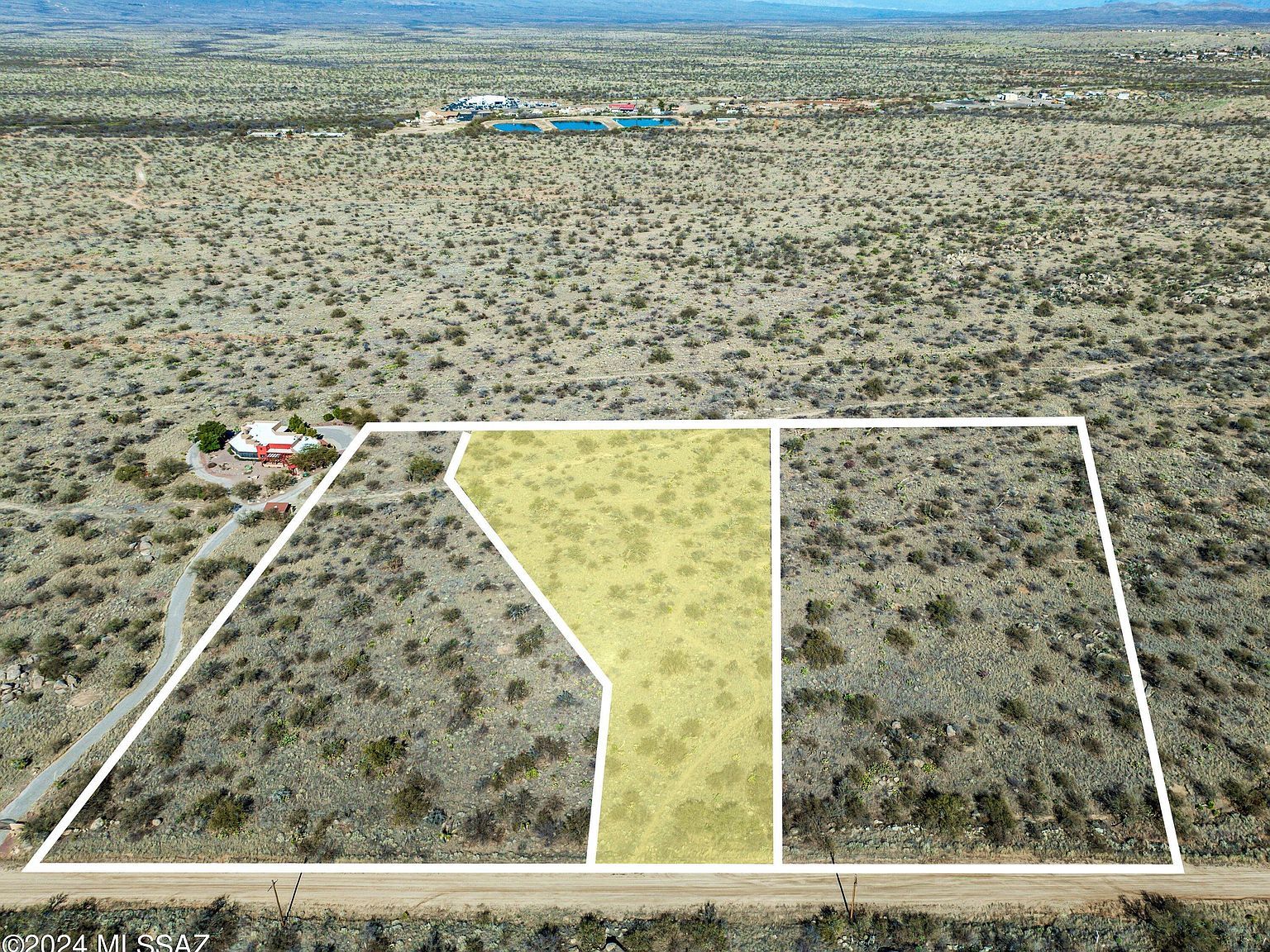 W Linda Vista Rd #1-3 Oracle, AZ 85623 - Thumbnail 4