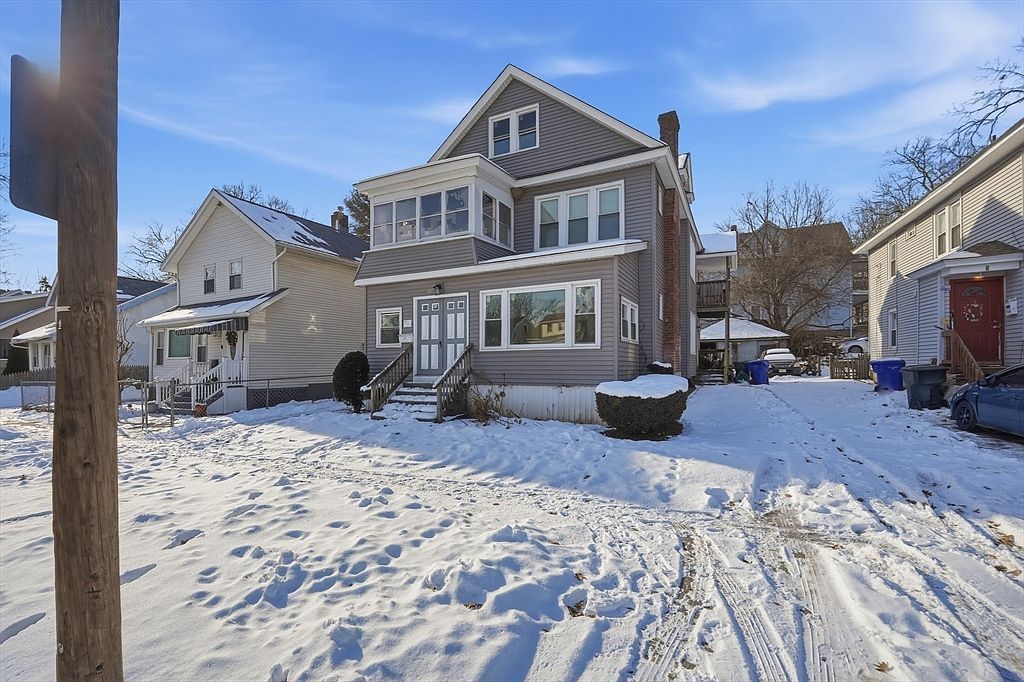 7 Glendell Ter Springfield, MA 01108 - Thumbnail 4