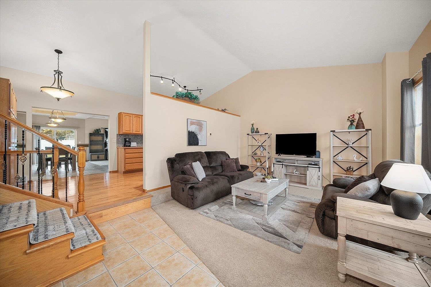 18914 E 2nd Ave Spokane Valley, WA 99016 - Thumbnail 4