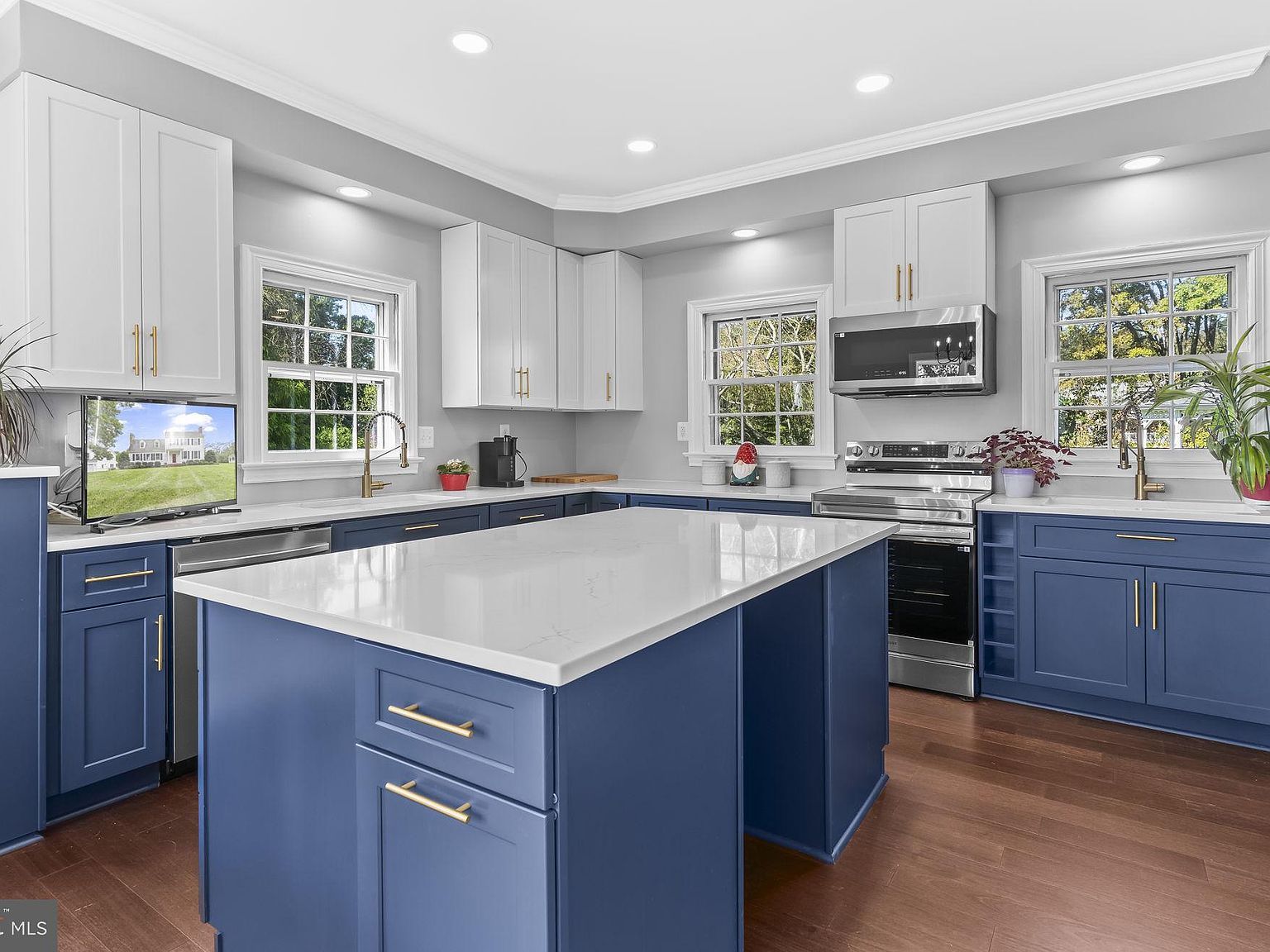 525 Small Reward Rd Huntingtown, MD 20639 - Thumbnail 4