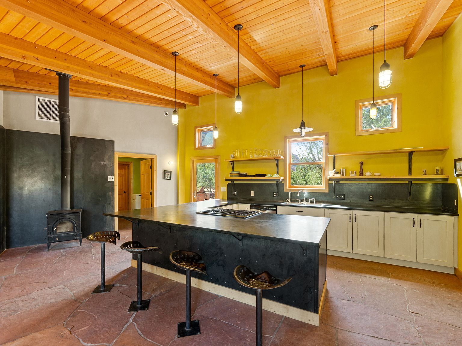 338 Taylor Ln Moab, UT 84532 - Thumbnail 4