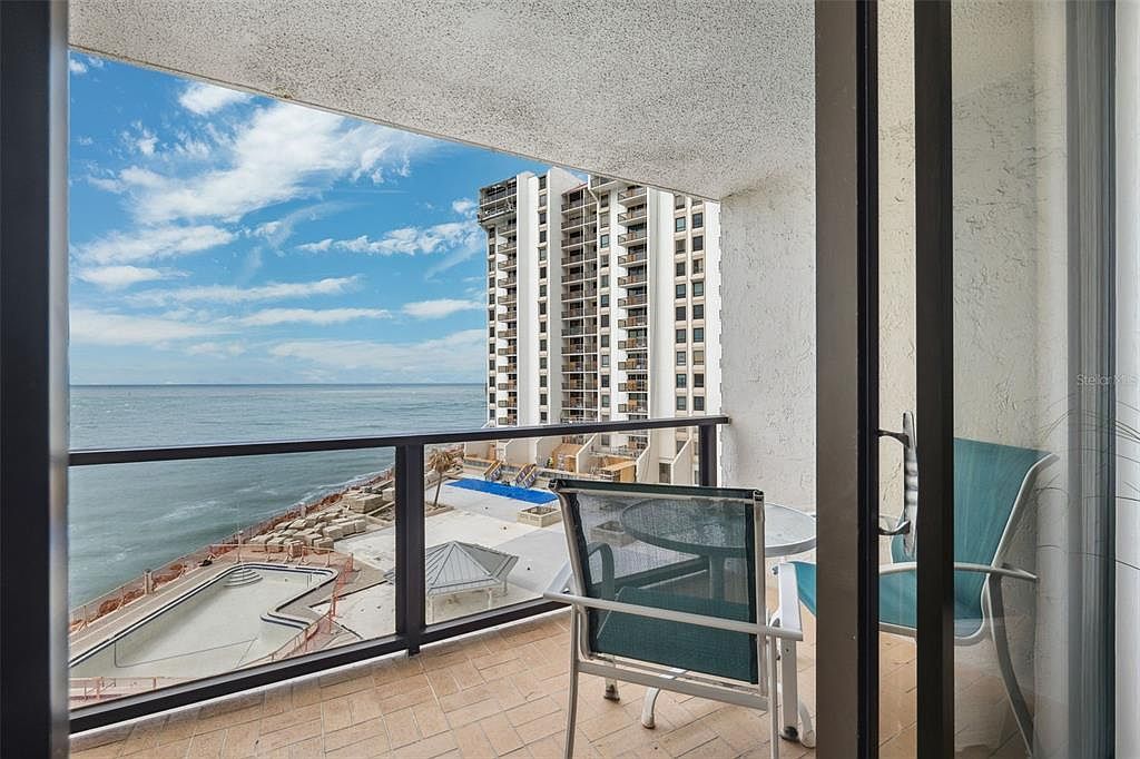 450 S Gulfview Blvd APT 605 Clearwater, FL 33767 - Thumbnail 4